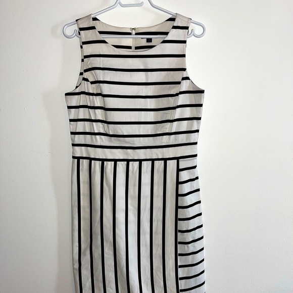 Robe Tommy Hilfiger Dress - US10 - Picture 2 of 6